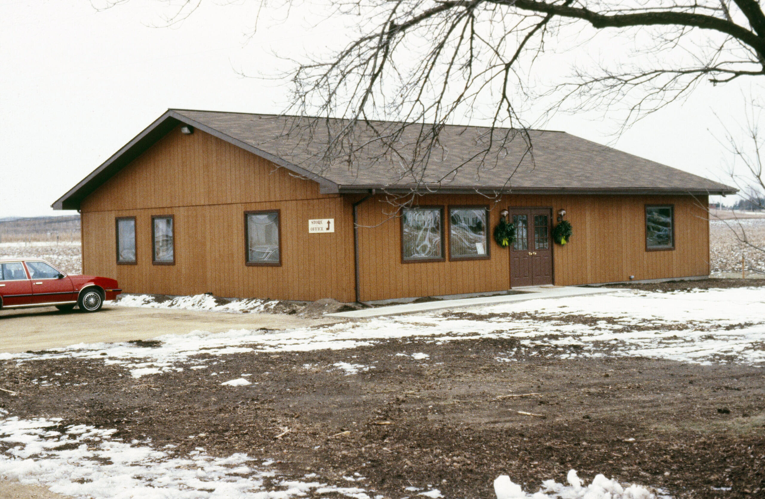 00211_s_14altnq5520211